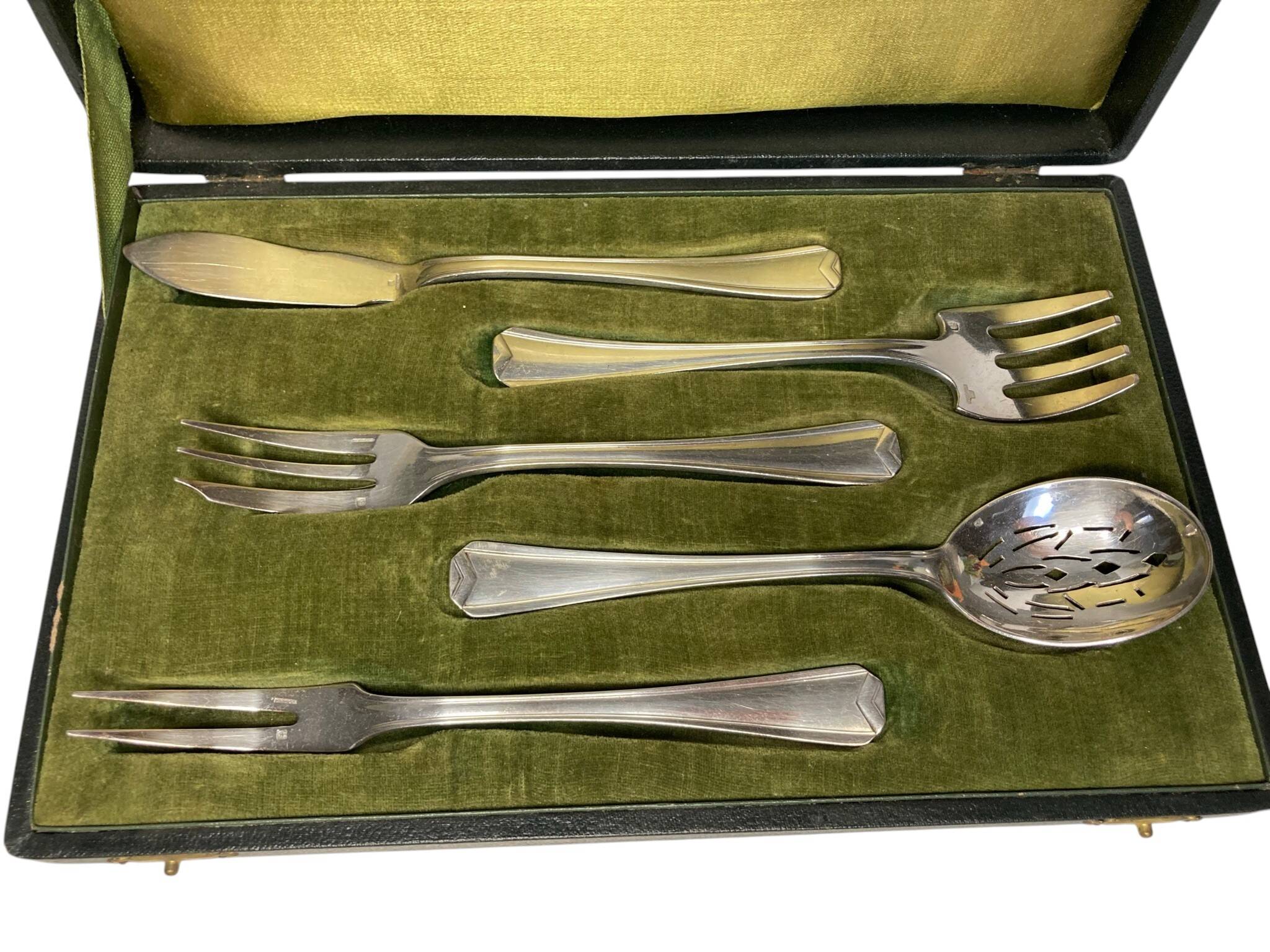 Tableware, silver-plated metal confectionery service by Christofle circa 1940.