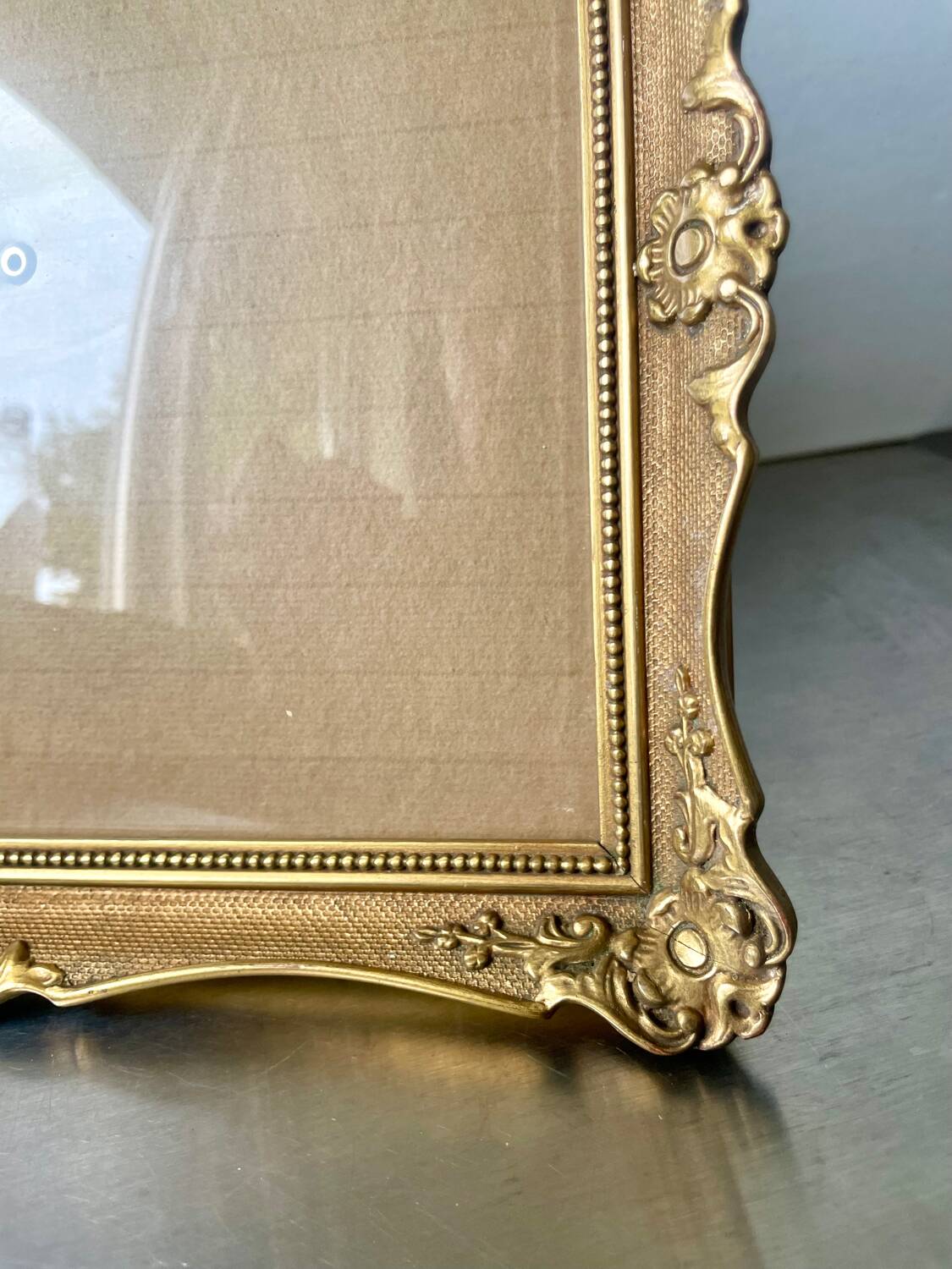 Antique Wooden Frame  gold colored  28 cm x 22 cm CONVEX Glass