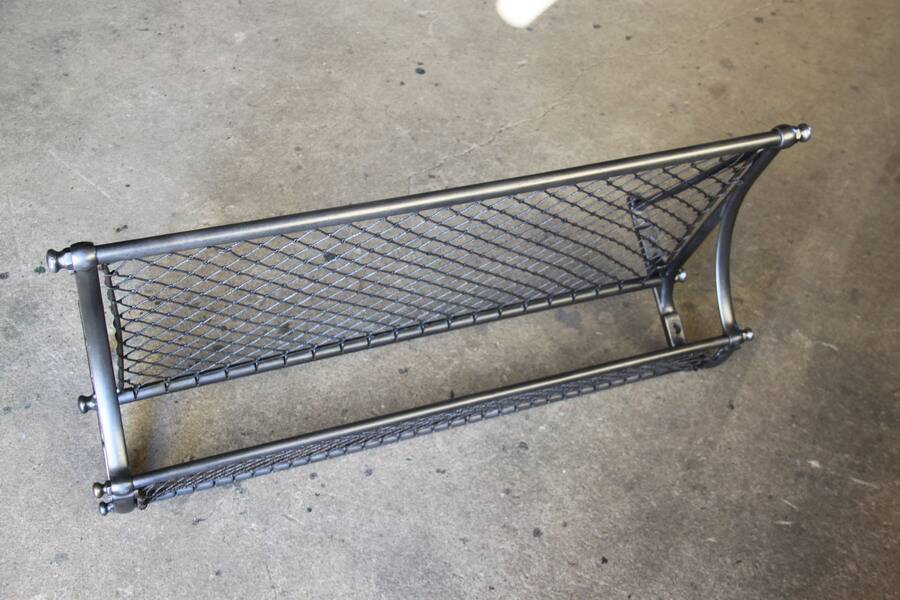 SNCF train luggage rack