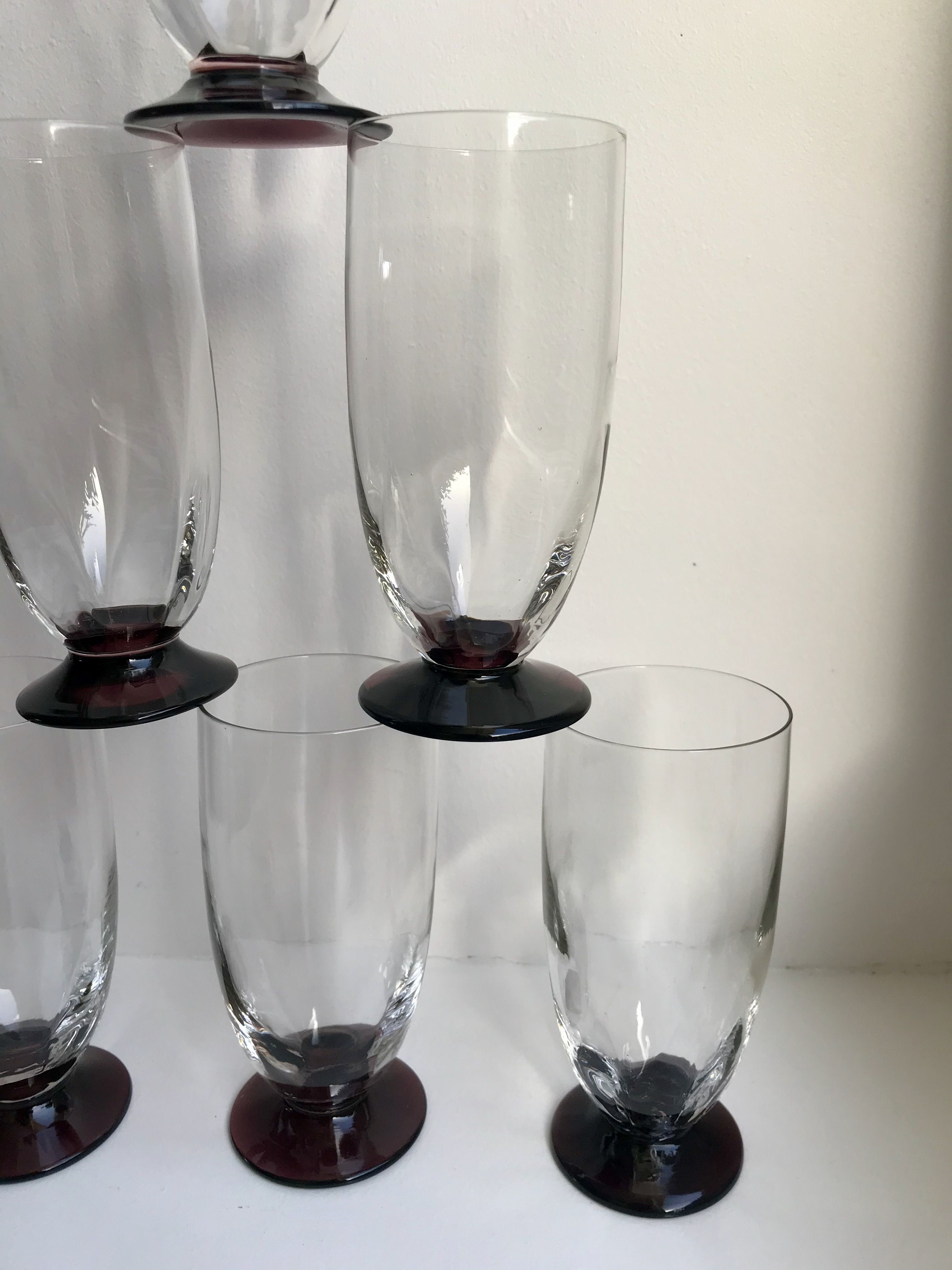 Set of 6 champagne flutes with purple feet Art Deco 30s