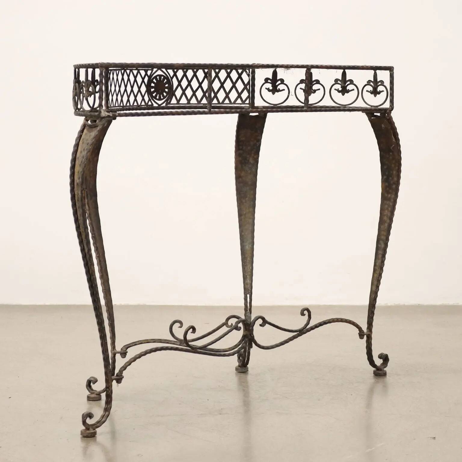 Old iron console painted with tin decorations, 20th century.