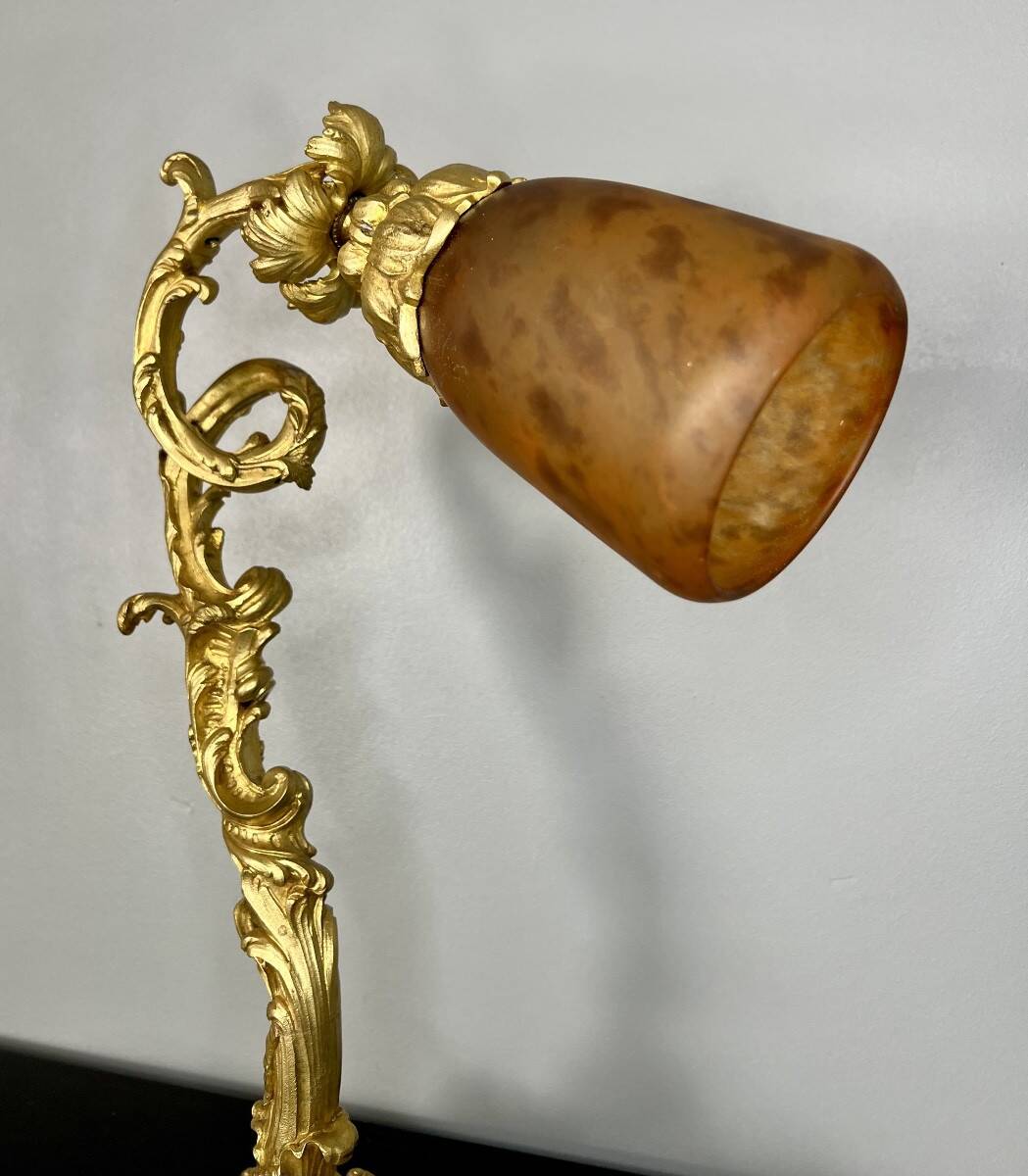 Daum Art Nouveau lamp