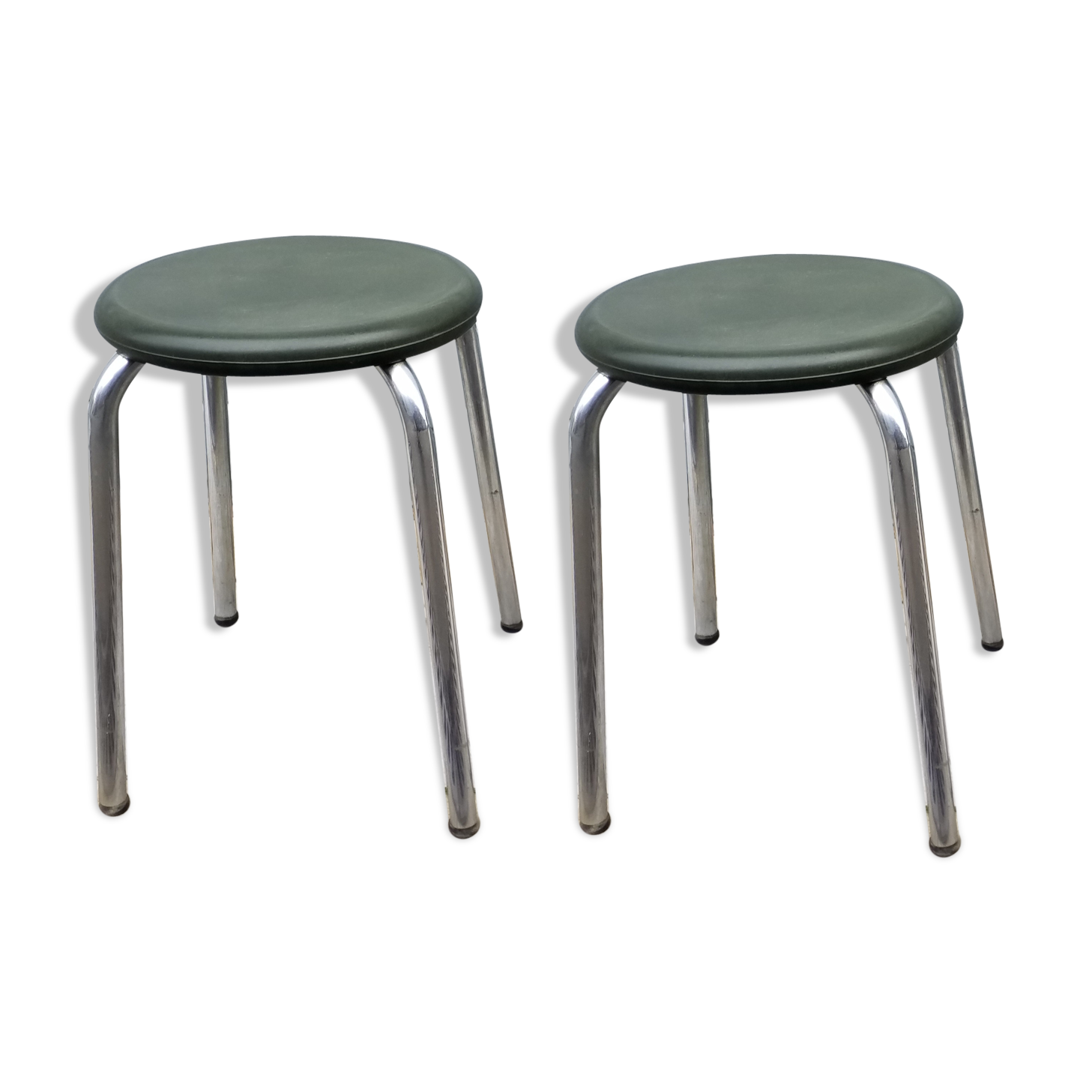 Set of 2 stools in green bakelit