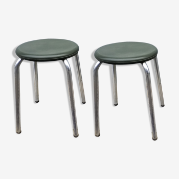 Set of 2 stools in green bakelit