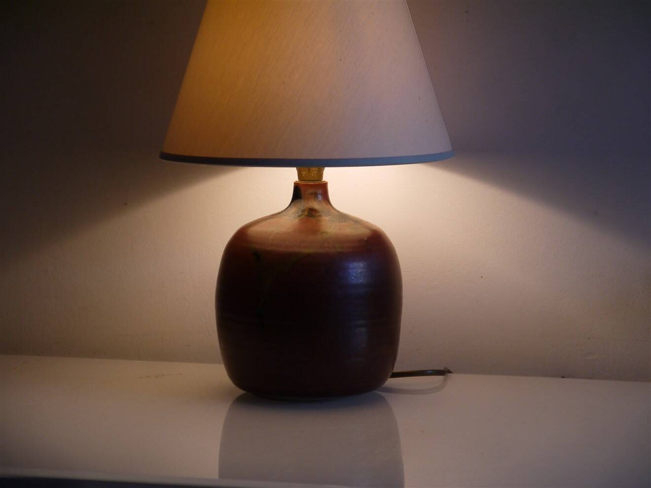 Vintage turned stoneware lamp