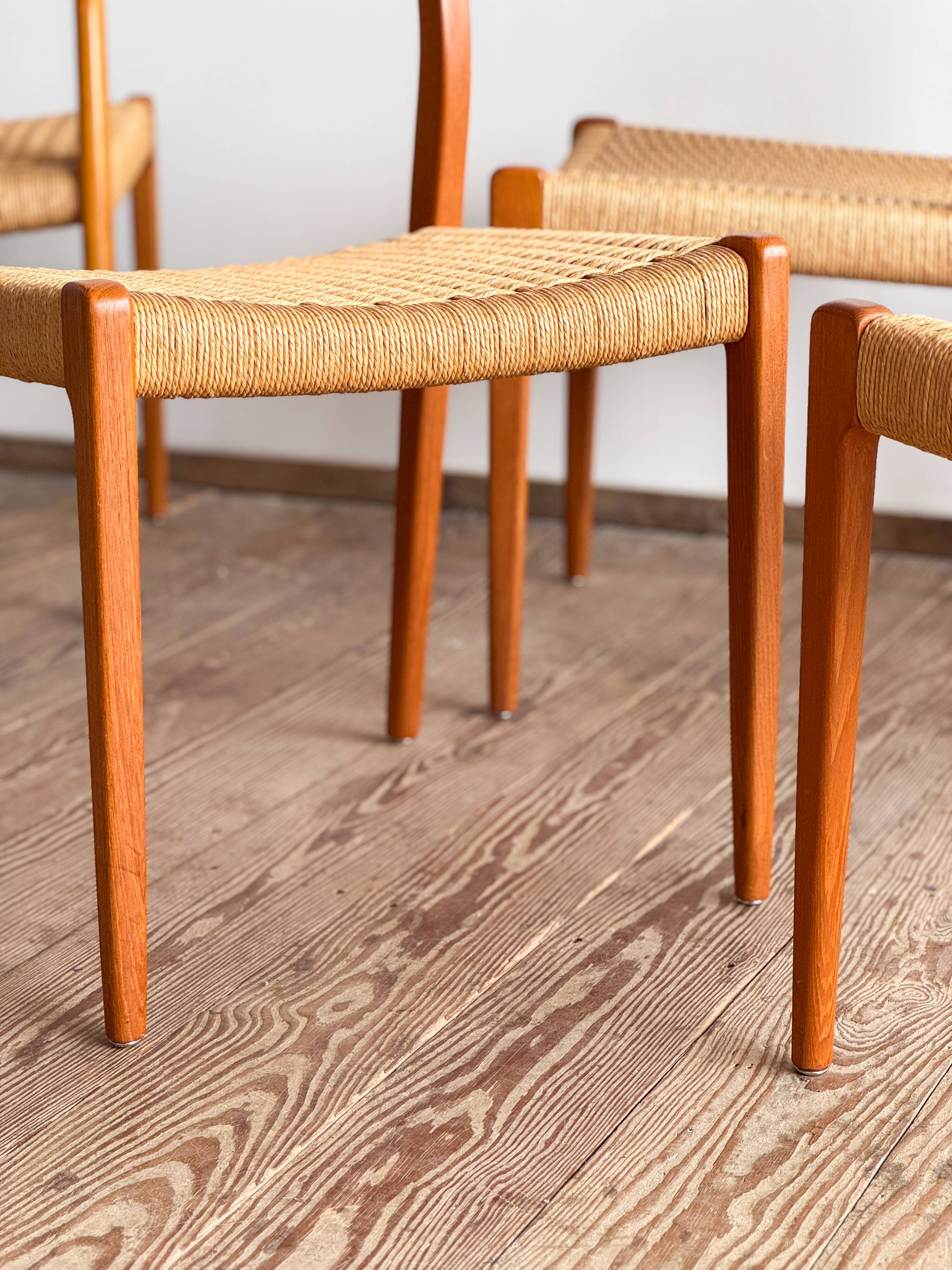 Set of 6 #71 teak chairs by Niels O. Møller, JL. Moller Mid Century