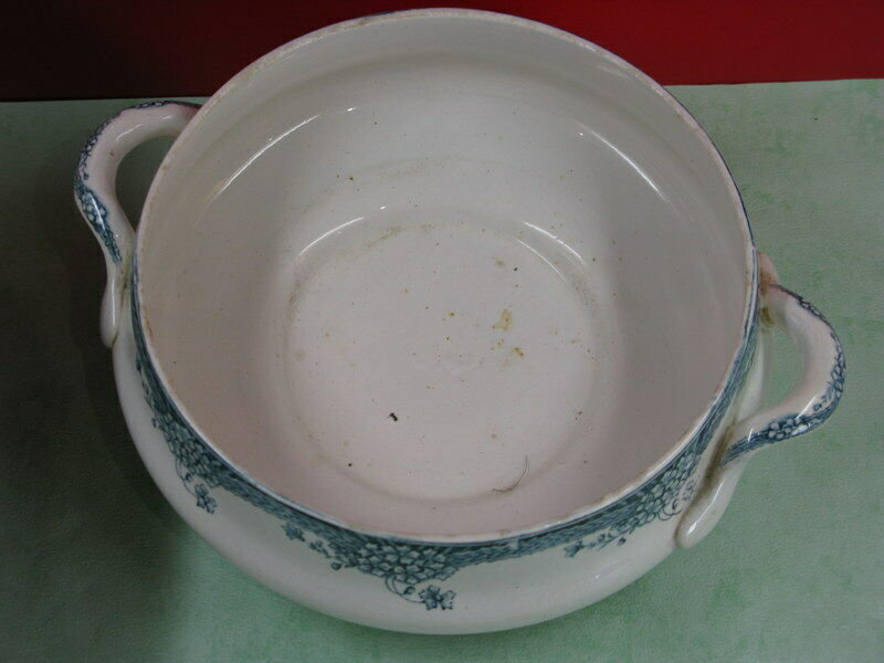 Antique soup tureen "To the Bride"