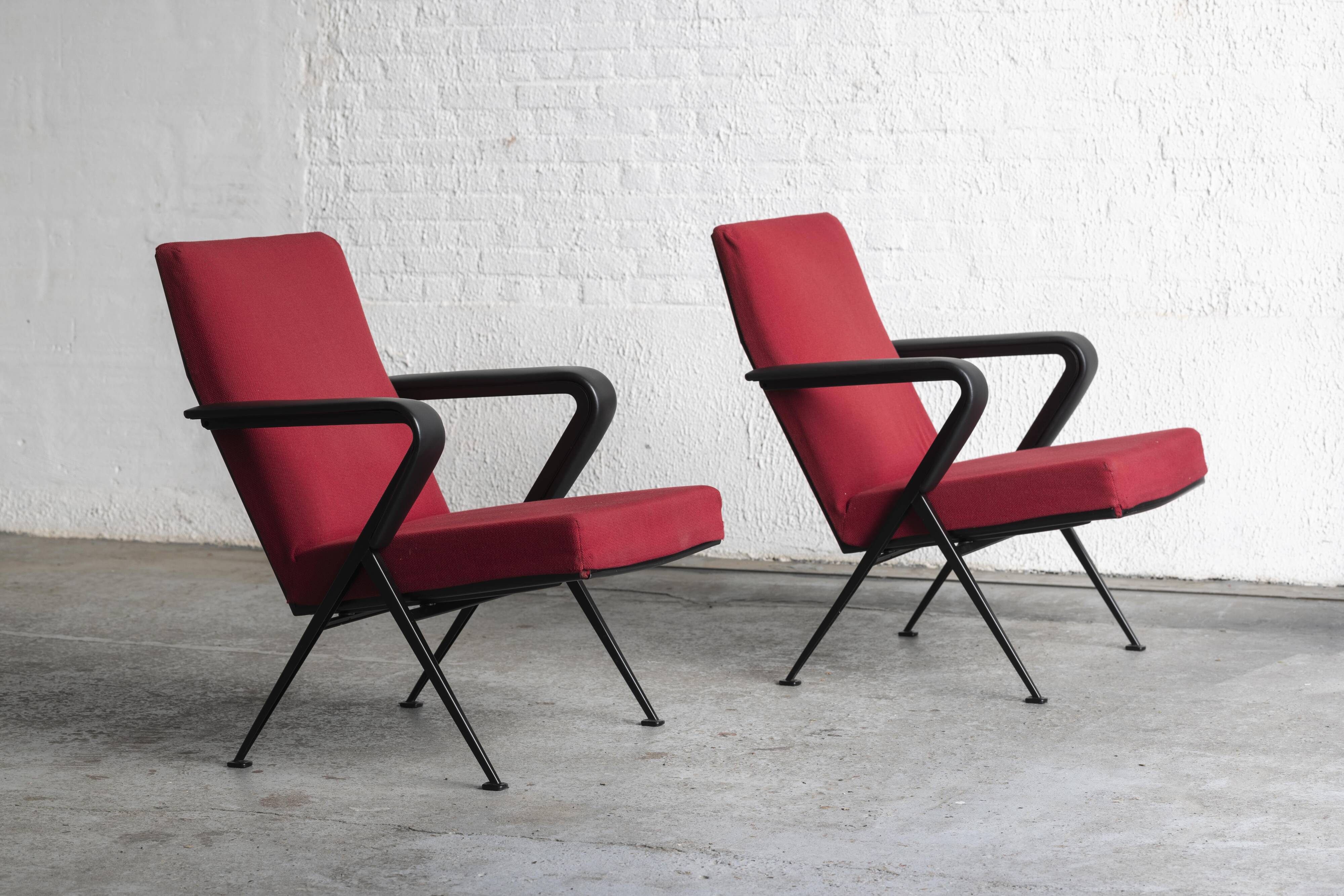 Lot de 2 fauteuils 'Repose' de Friso Kramer