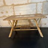 Table basse en rotin et céramique