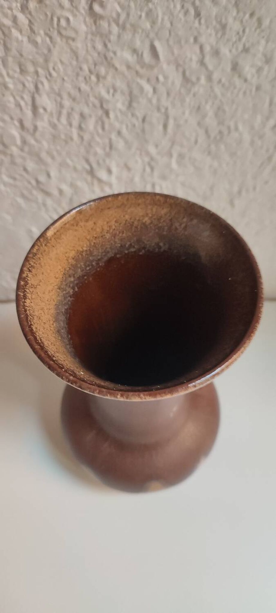 Vase de céramique Steuler. Allemagne, années 1960.