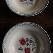6 assiettes creuses dépareillé Digoin Sarreguemines rouge bleu rose