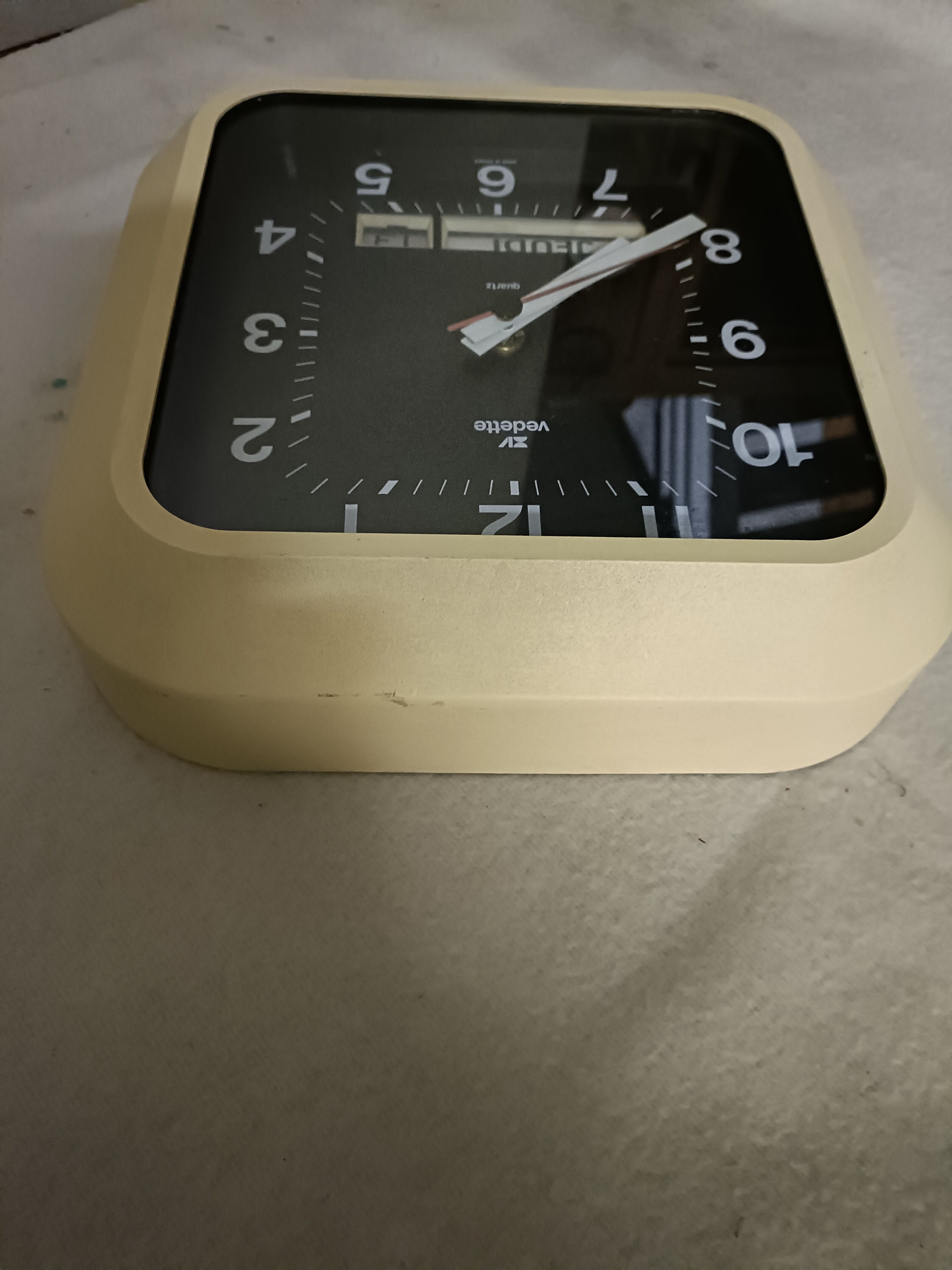 Vintage "star" wall clock