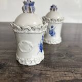 Duo of Capodimonte pots – Art porcelain and blue flowers