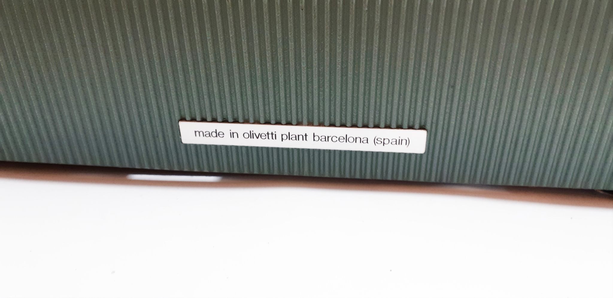 Olivetti Lettera 32 typewriter
