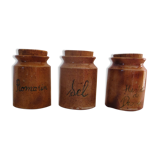 3 Spice pots with crouted cork.