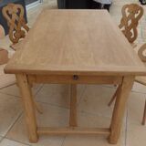 Solid oak farmhouse table with 2 large drawers and brass knobs - Fully restored