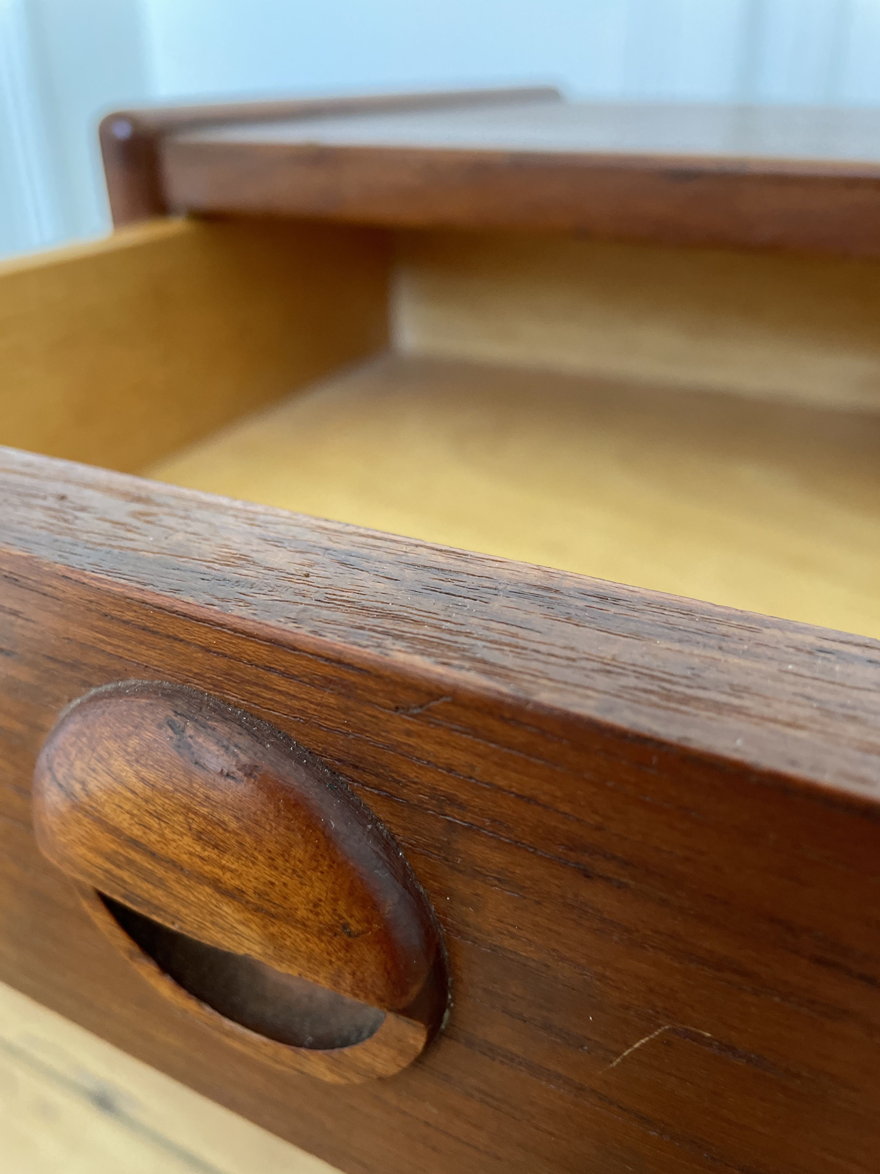 Rosewood planter by Arne Wahl Iversen for Vinde Mobelfabrik, Denmark, 1960s