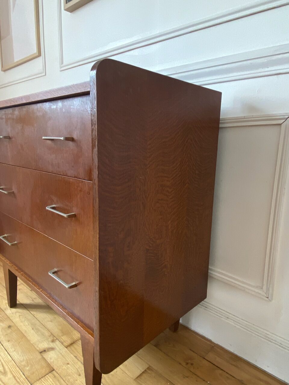 Vintage wooden chest of drawers
