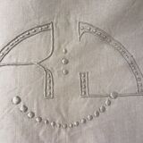 Drap 2 people marked RD