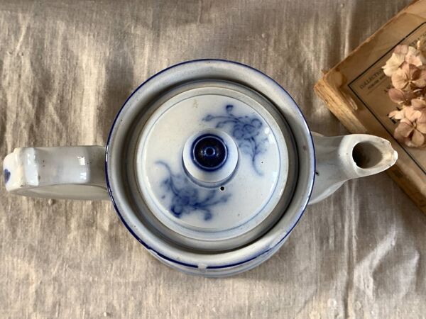 Cafetière Pichet  19eme Sarreguemines blanc et bleu