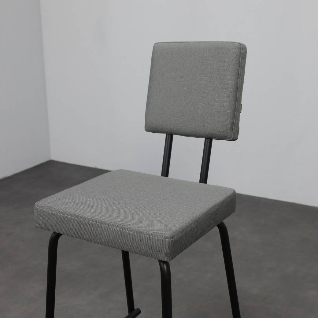 3 tabourets de bar Option Bar par Frederik Roijé pour Puik Design