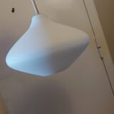 Vintage suspension in white opaline