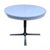 Round table