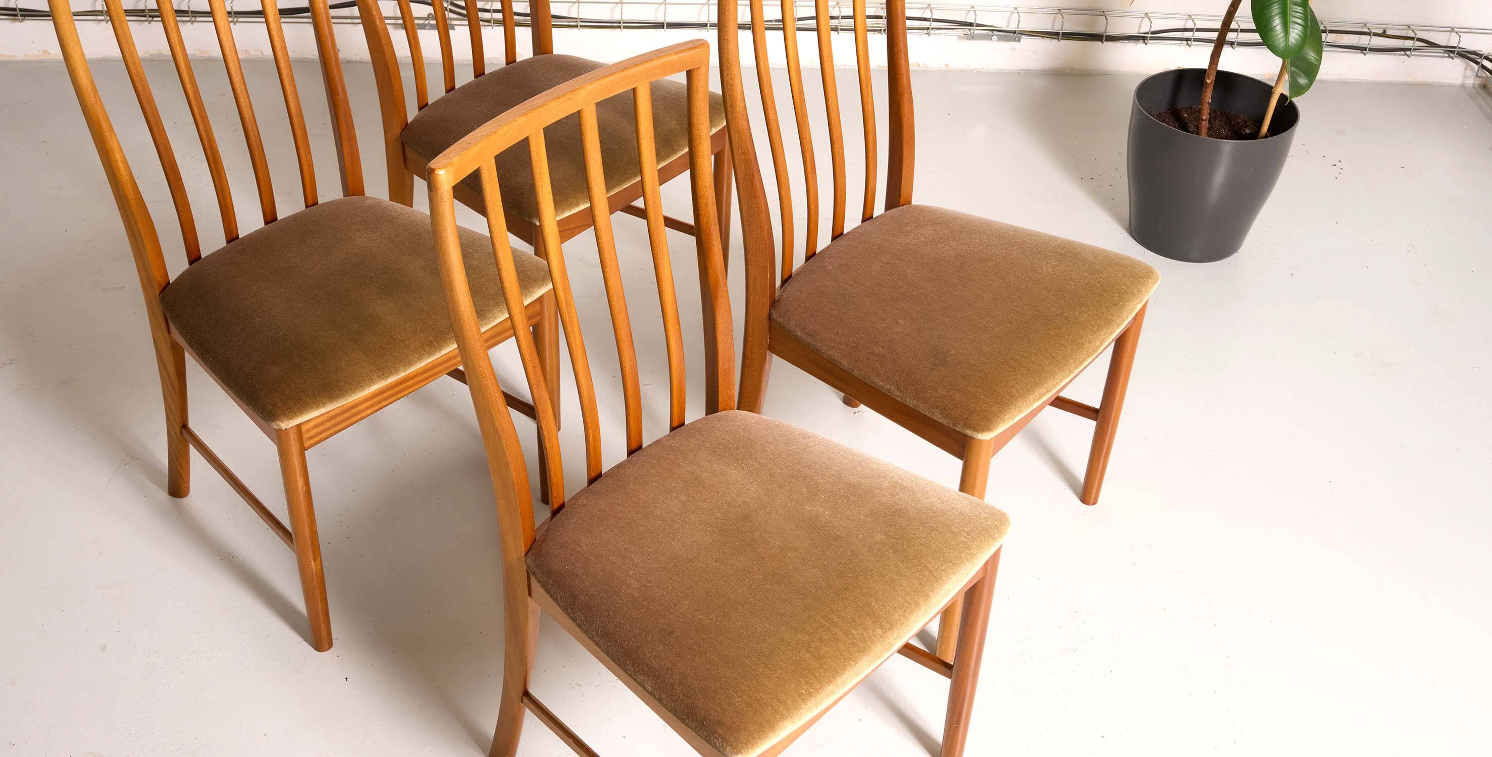 4 chaises MCintosh vintage, style scandinave