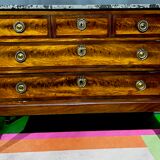 Commode de style Louis XVI