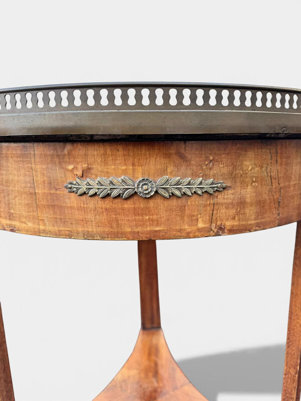 Guéridon bouillotte / Epoque transitoire Louis XVI / Consulat, vers 18