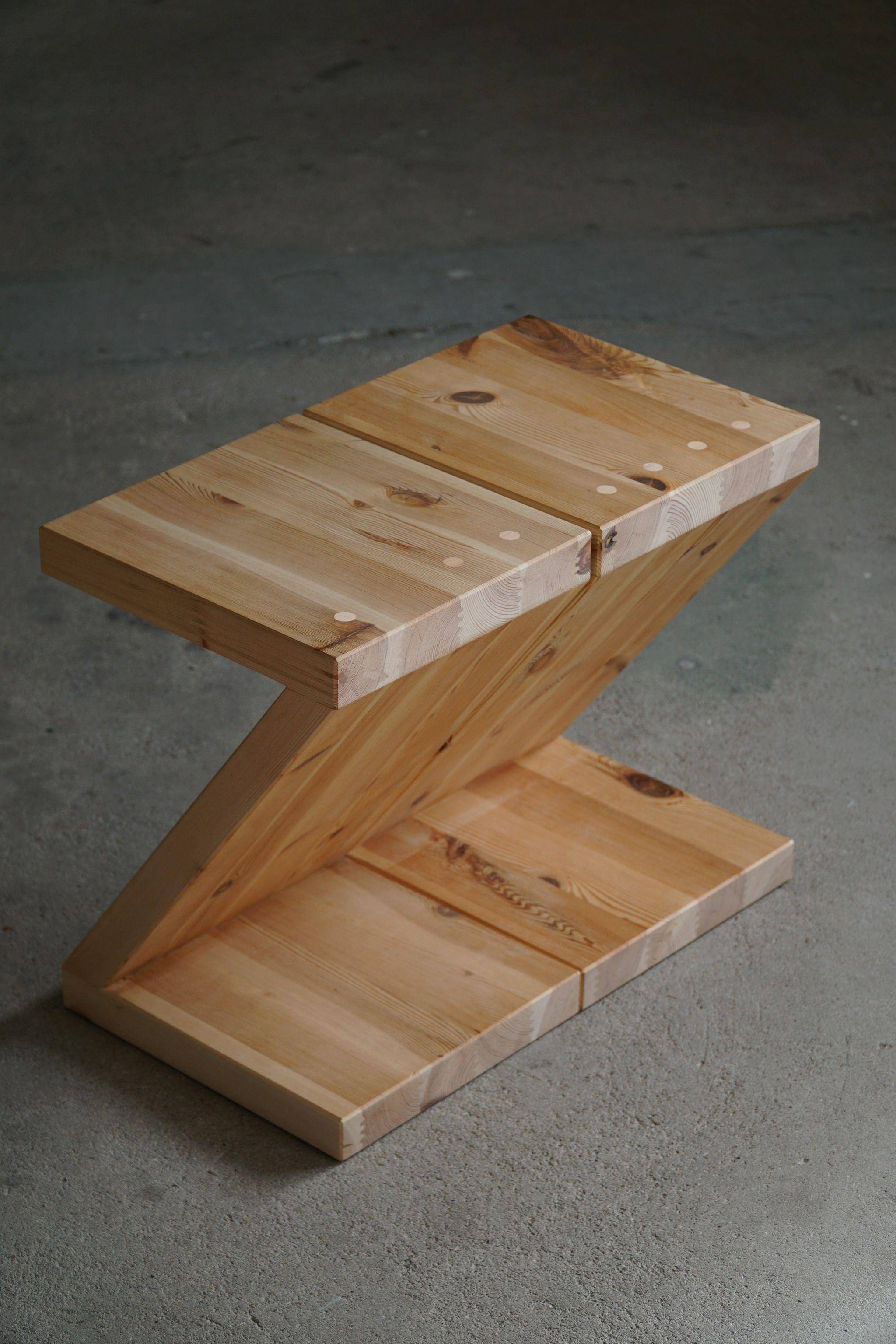 Eliaselias stool/table in recycled solid pine, Danish design 2022.