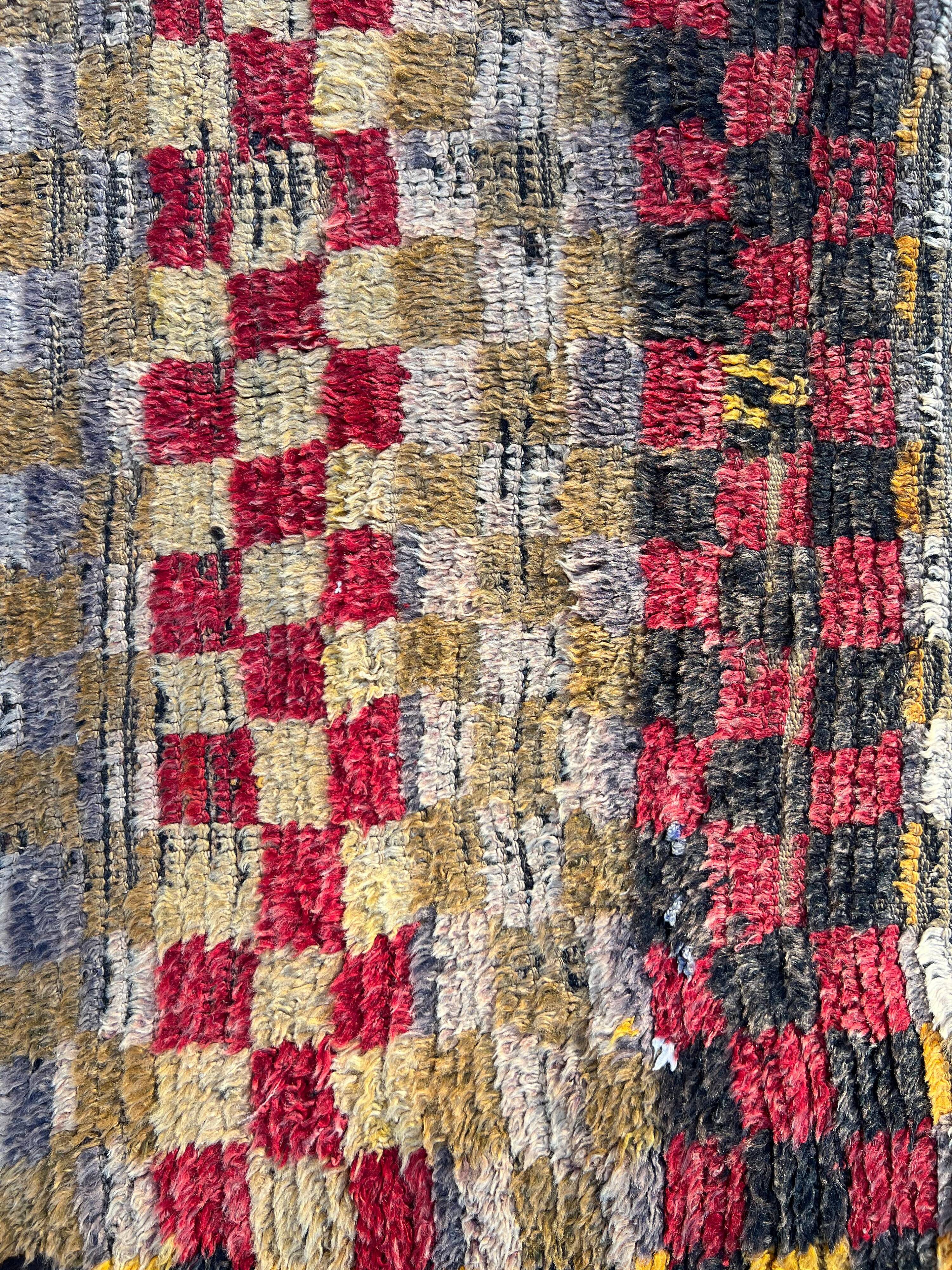 Tapis Tulu turc antique avec motif à carreaux