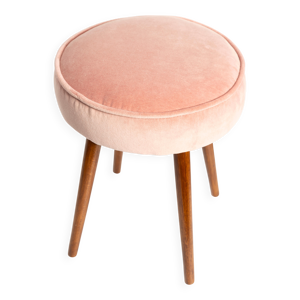 Tabouret rose du milieu
