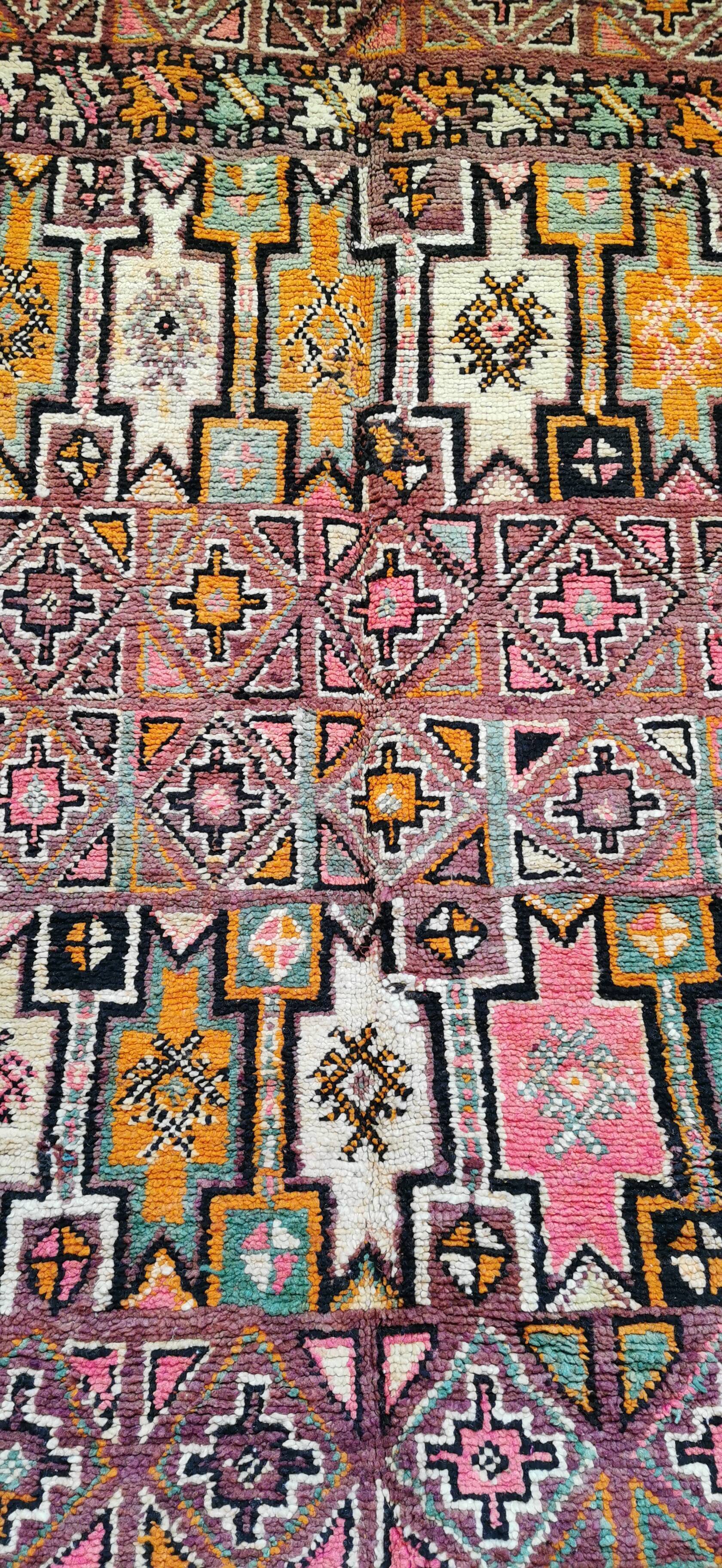 Ancient Berber carpet boujaad, 294x170 cm