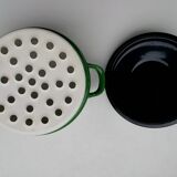 Enameled sheet metal casserole dish