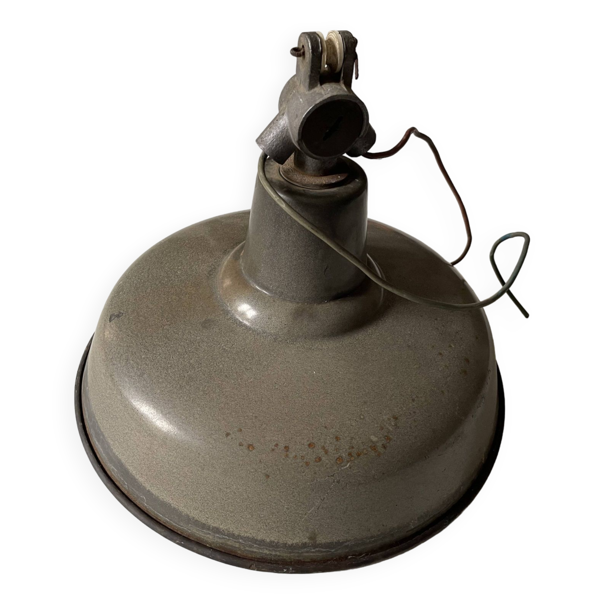 Industrial pendant light from the 50s