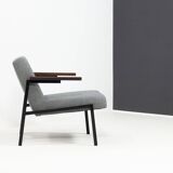 Spectrum ‘SZ66’ lounge chair by Martin Visser