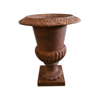 Medici cast iron vase