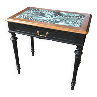 Restyled desk