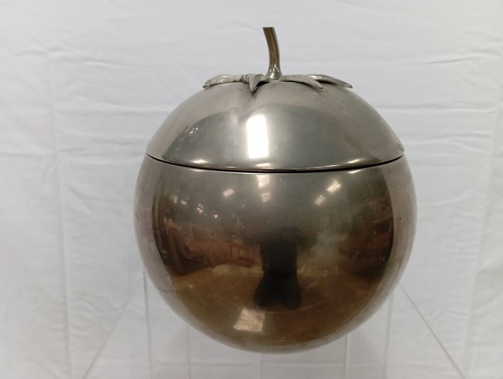 Thermid silver metal tomato ice bucket