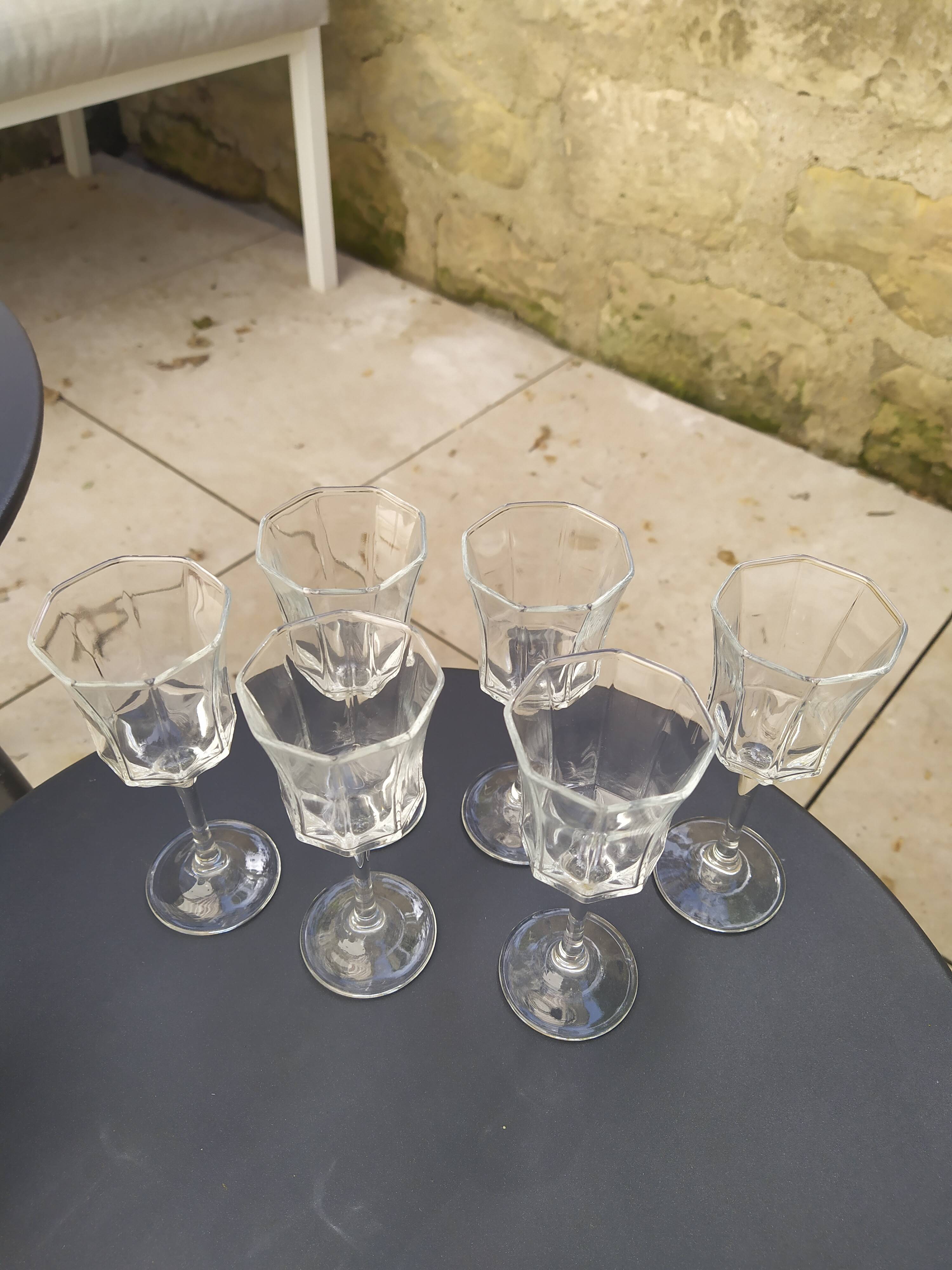 6 Luminarc liquor glasses