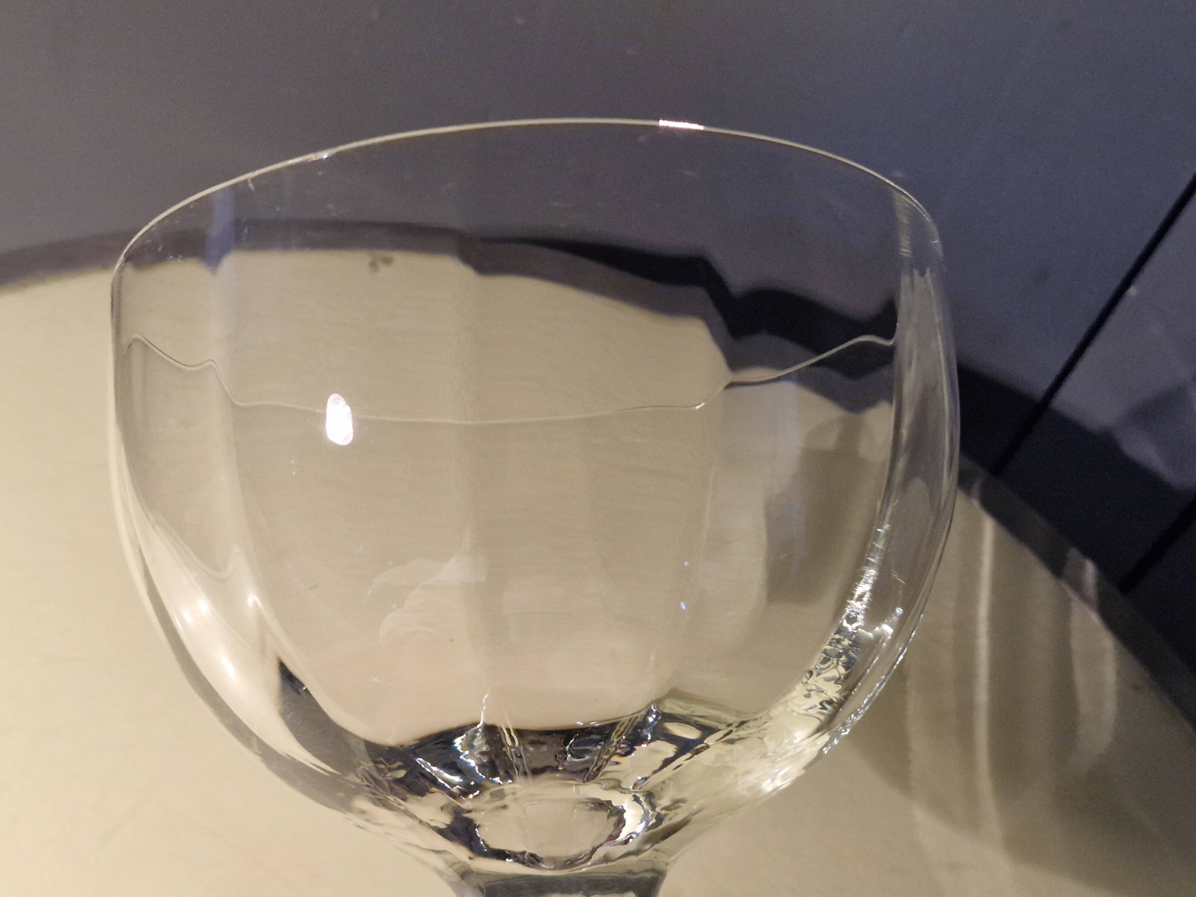 2 large ice cream bowls, dessert or otherwise, in crystal from the 1920s.