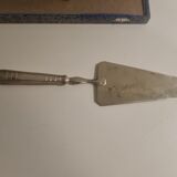Old pie shovel silver metal