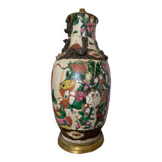 Pied de lampe en porcelaine de nankin, chine fin 19 e siècle