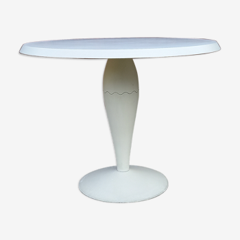 Table Miss Balù by Kartell created by Philippe Starck