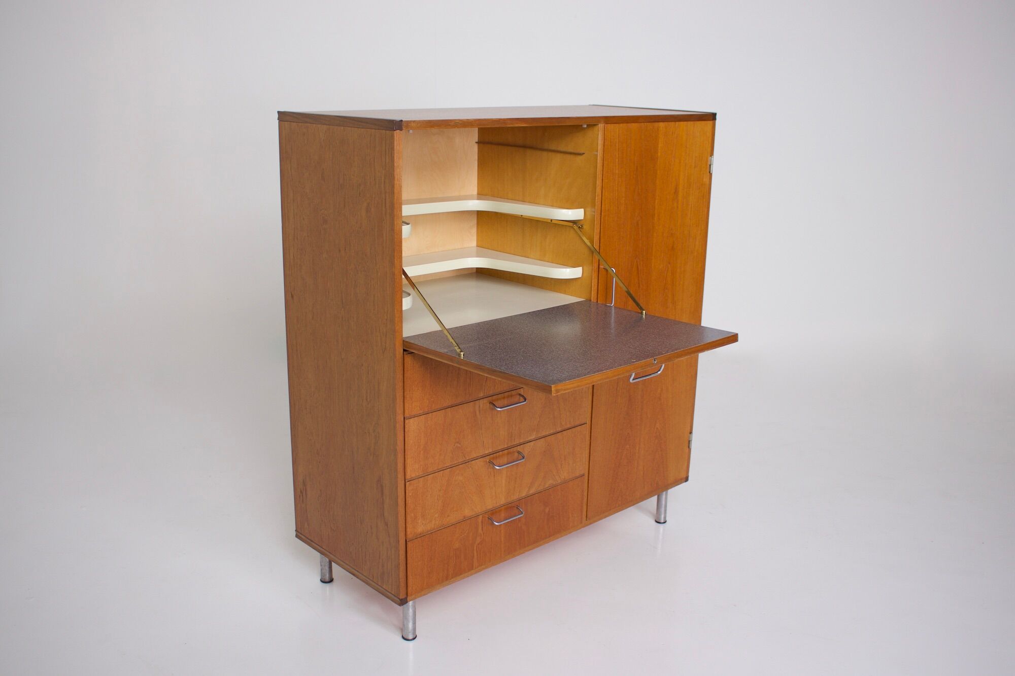 Top buffet / Pastoe bar "Made to Measure".