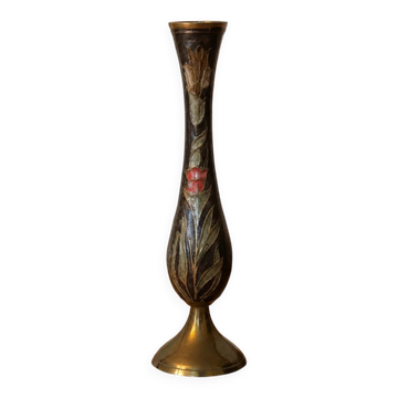 Vintage brass soliflore vase with black, red, and green floral decoration – H 18 cm