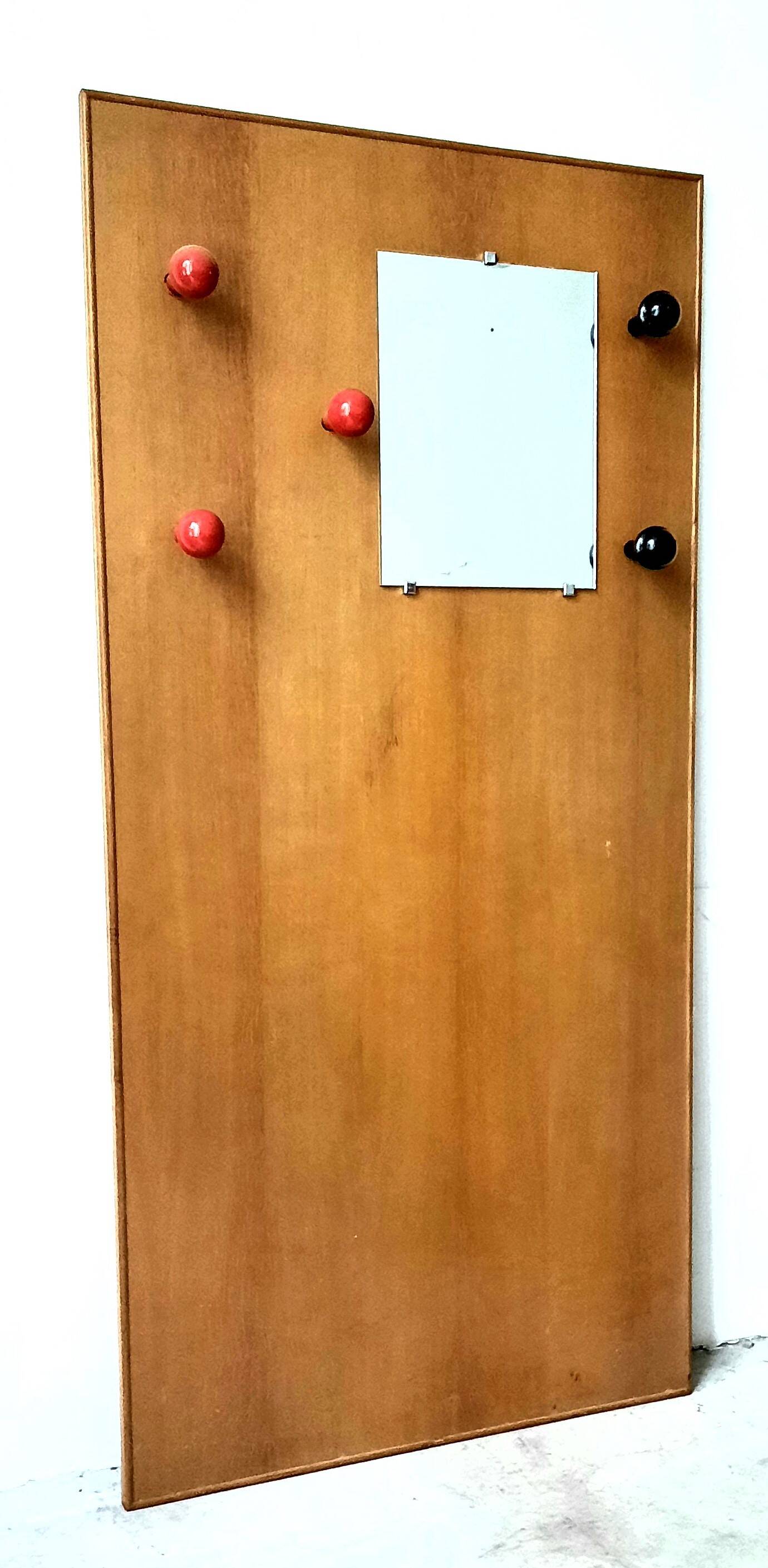 Entrance cloakroom in vintage oak veneer from the 50s/60s