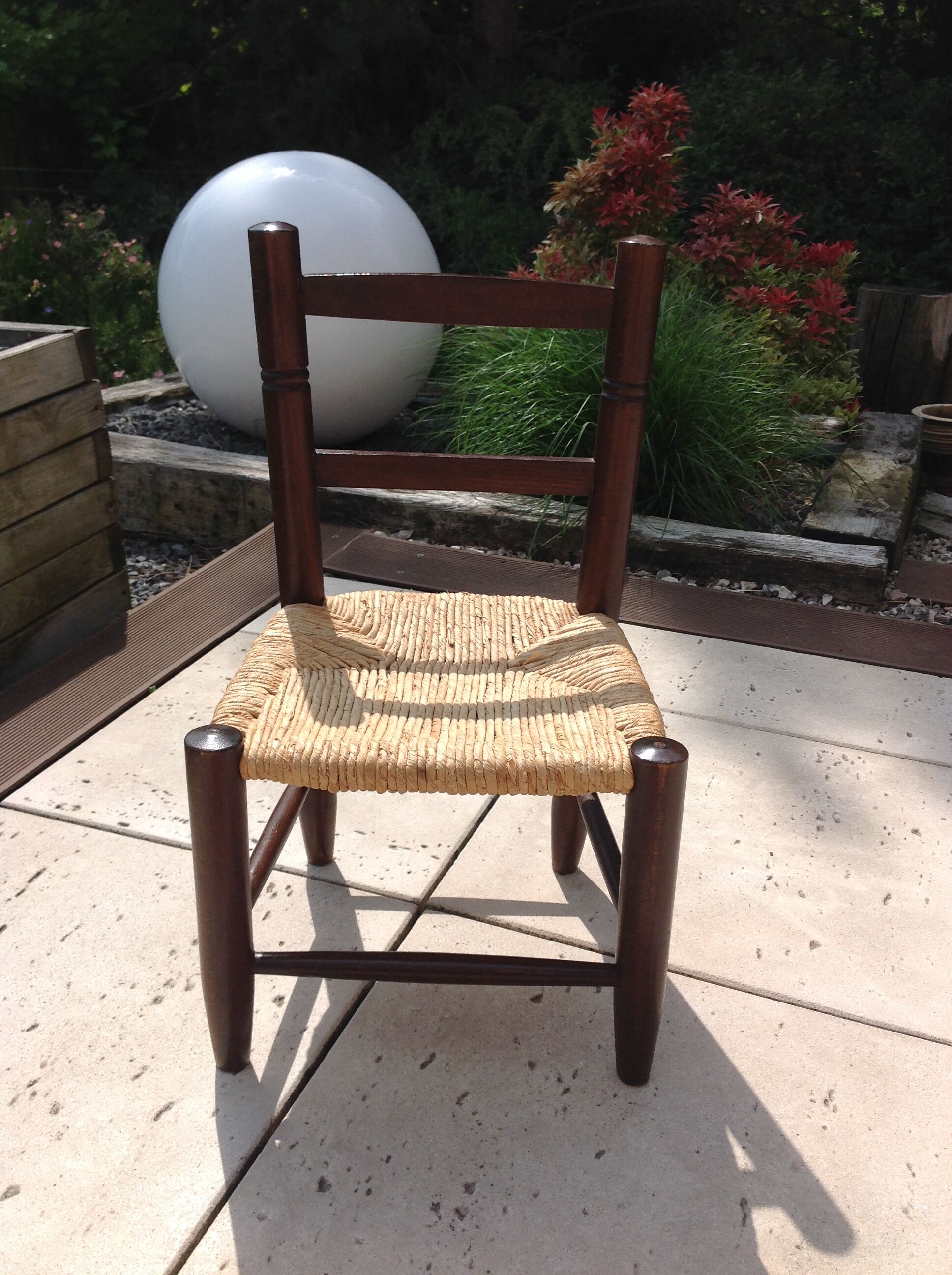 Old Chair in straw and wood for children/vintage years 60-70