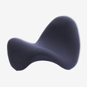 Tongue chair by Pierre Paulin